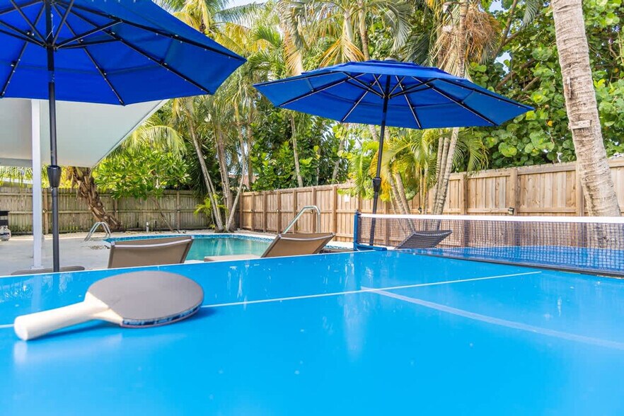 Building Photo - 3151 NW 69th St