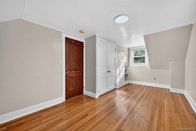 Building Photo - 171 West St