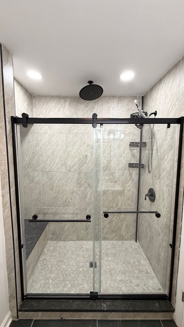 Building Photo - 2414 E Carson St