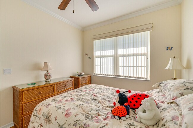 Building Photo - 25031 Banbridge Ct