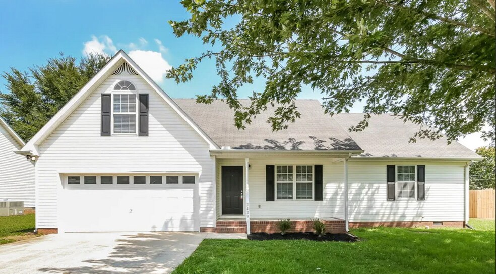 Primary Photo - 2423 Lismore Dr