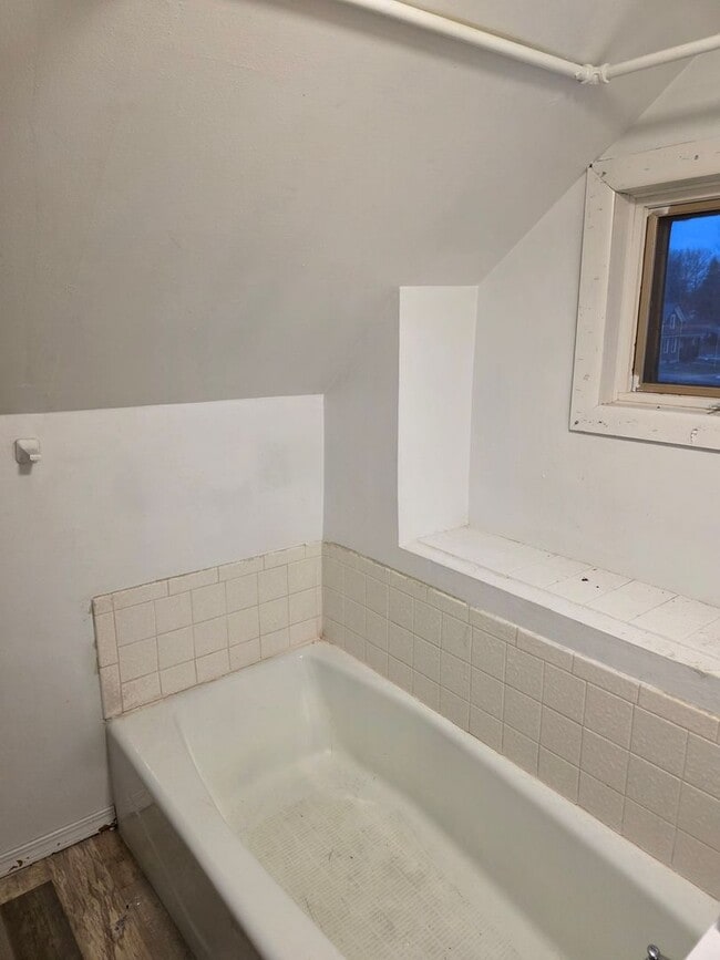 Building Photo - 2 bedroom house in Ackley