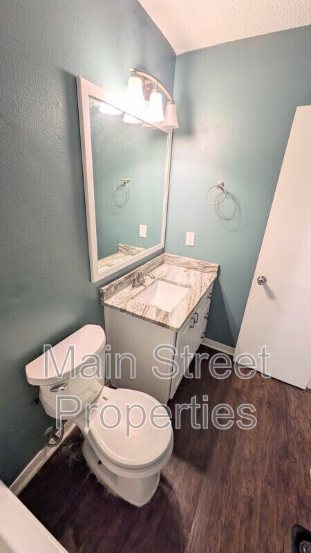 Building Photo - 7524 Sandy Creek Dr