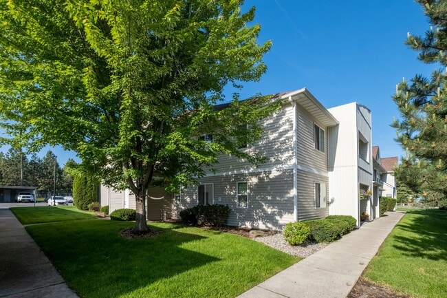 Building Photo - Town house in Post Falls
