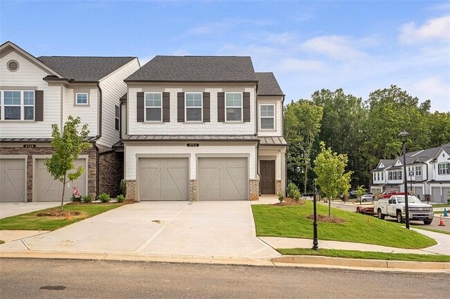 Primary Photo - 5740 Thornton Dr