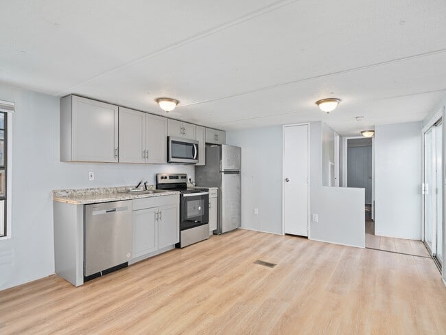 Building Photo - 53 Cushion Pl