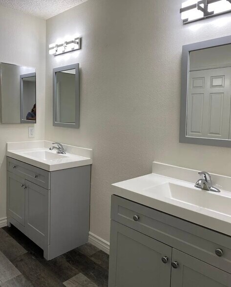 Building Photo - 1055 Walnut Grove Ave