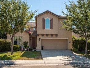 Building Photo - 2877 Gray Fox Way