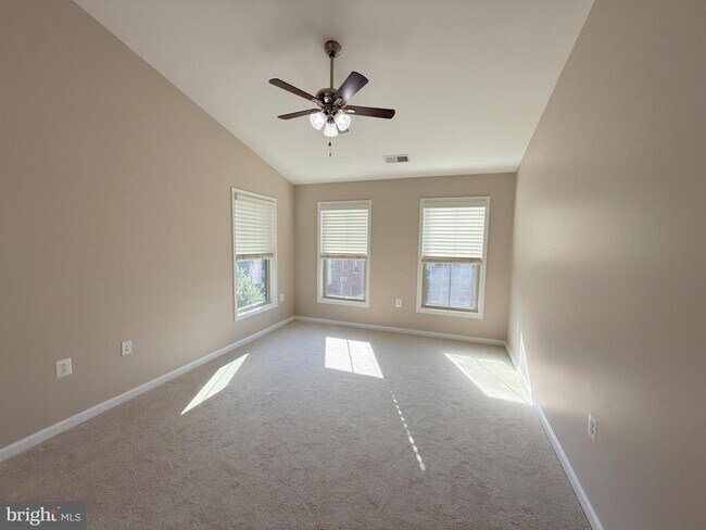 Building Photo - 23289 Tradewind Dr