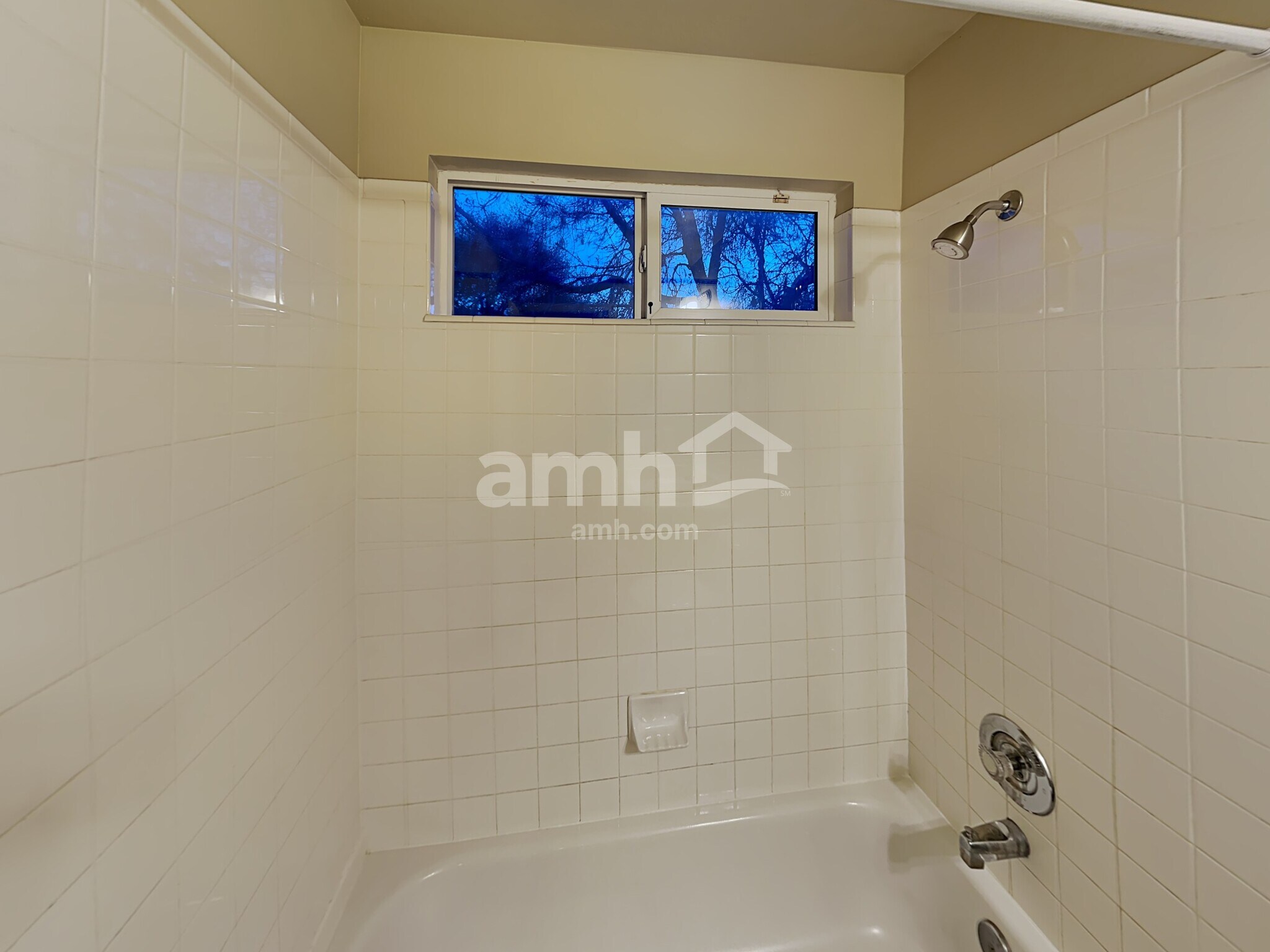 Building Photo - 6254 W Sarah Cir