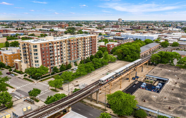 Building Photo - 100 N Hermitage Ave