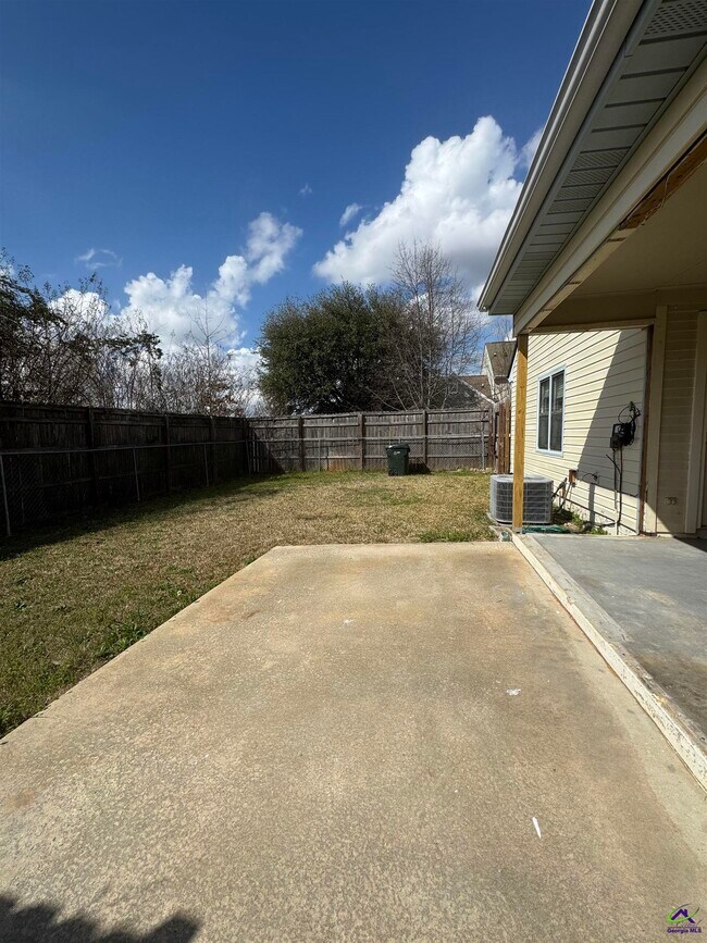 Building Photo - 125 Wingate Cir