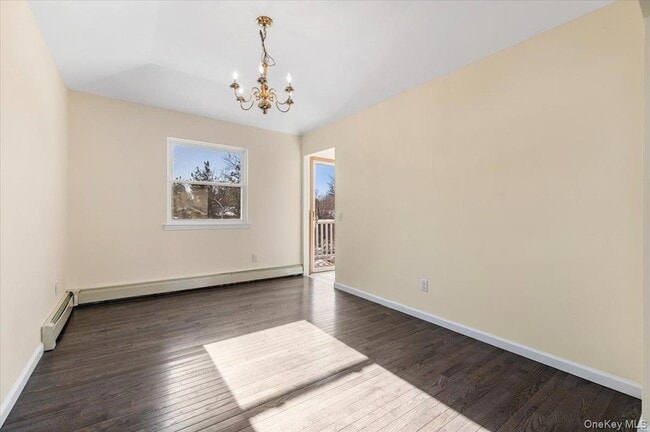 Building Photo - 20 Alex Ln