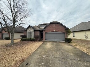 Building Photo - For rent