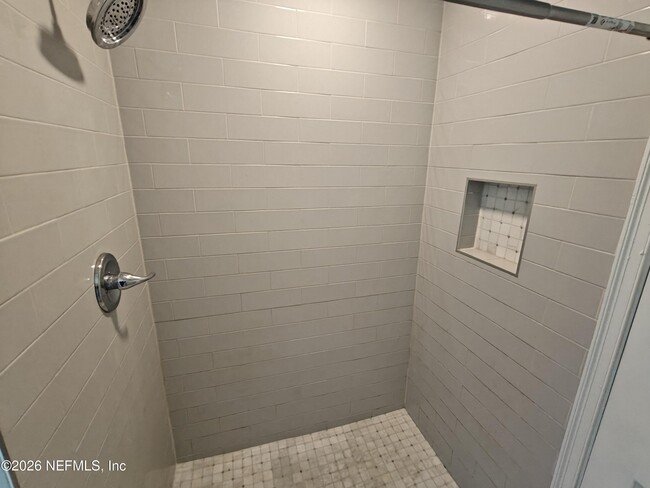 Building Photo - 1447 Lawrence Pl