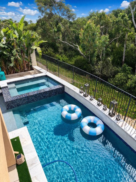 Building Photo - 6785 Mallee St