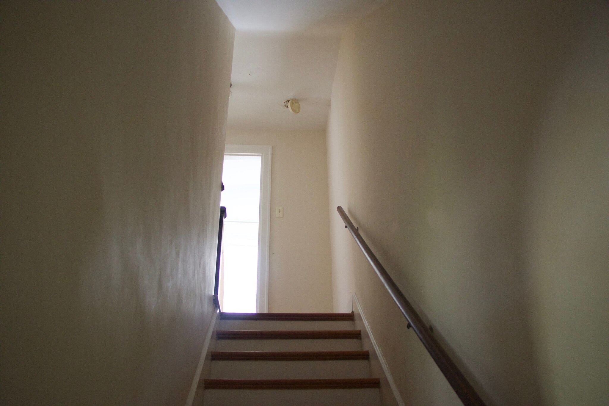 Building Photo - 128 Barberry Lane
