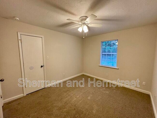 Building Photo - 4391 Ridge Valley Dr