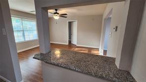 Building Photo - 808 Howell Dr