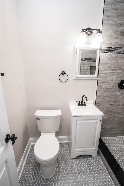 Building Photo - 1700 Park St N