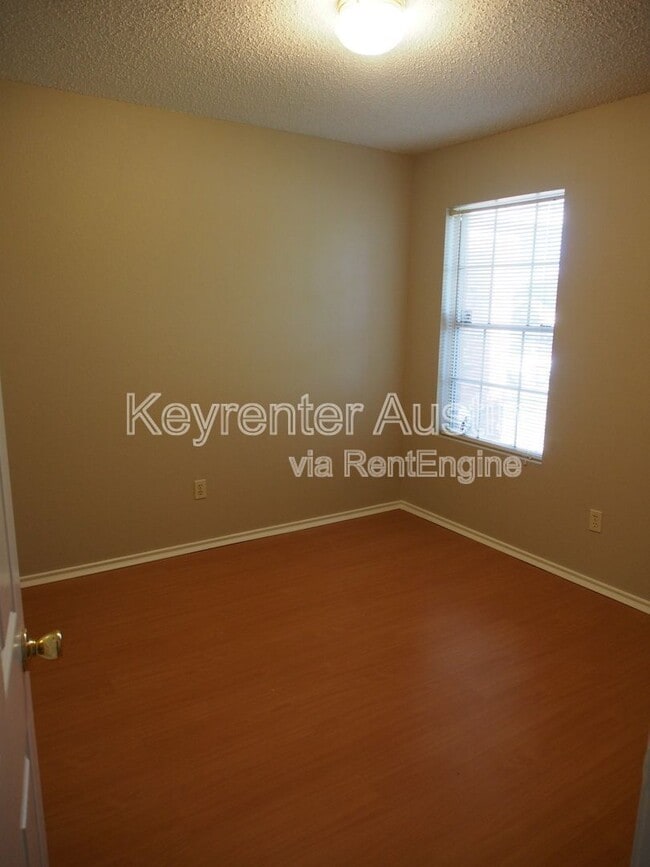 Building Photo - 1702 Verbena Way