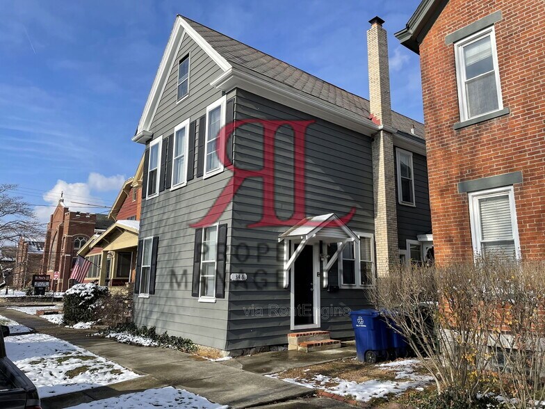 Building Photo - 346 Stewart Ave