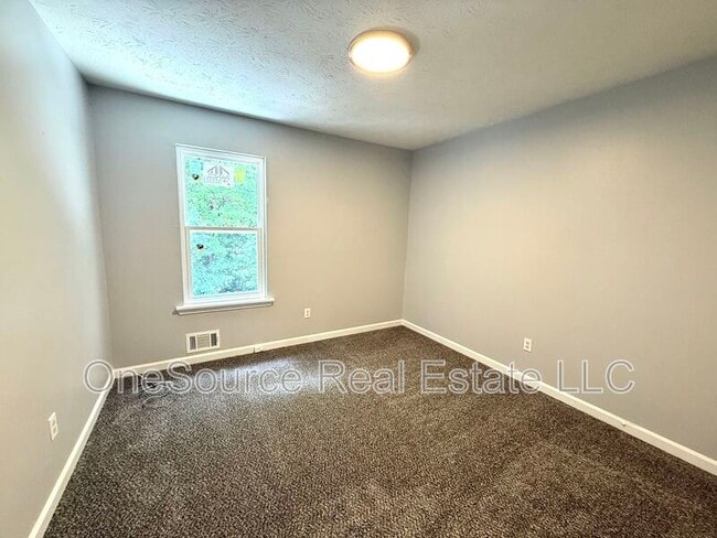 Building Photo - 3626 N Hopkins Ct