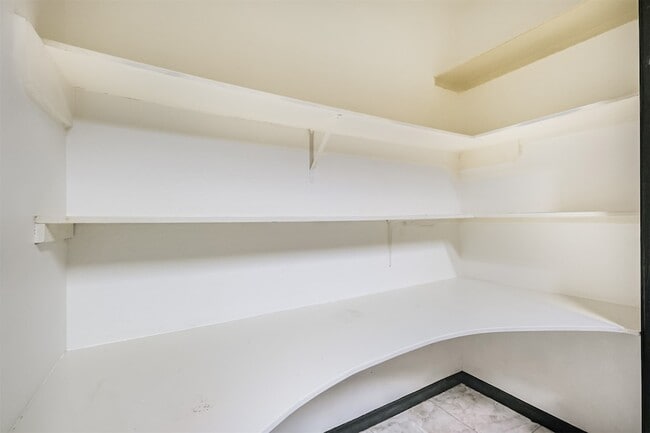 Building Photo - 18422 Cobblestone Dr