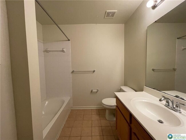 Building Photo - 1058 Sparrow Way