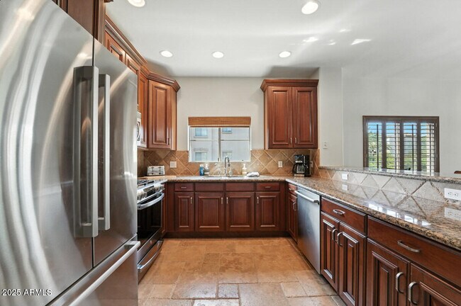 Building Photo - 5350 E Deer Valley Dr
