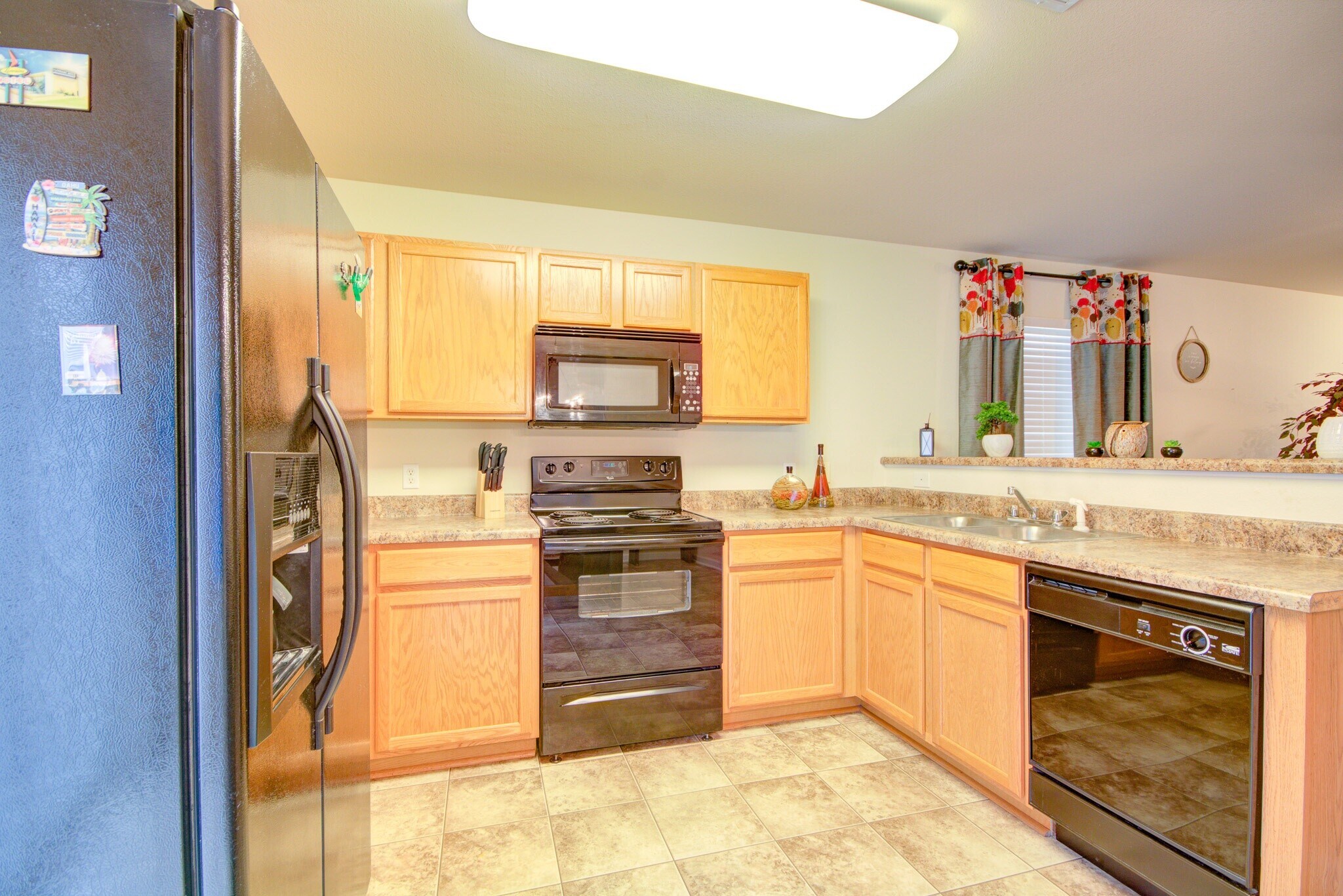 Building Photo - 16695 Wellhouse Dr