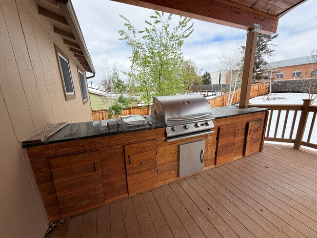 Building Photo - 4-Bed Home Near Clement Park with Entertainer’s Basement & Outdoor Oasis