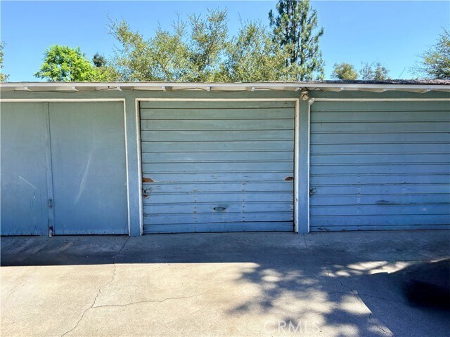 Building Photo - 448 W Grinnell Dr