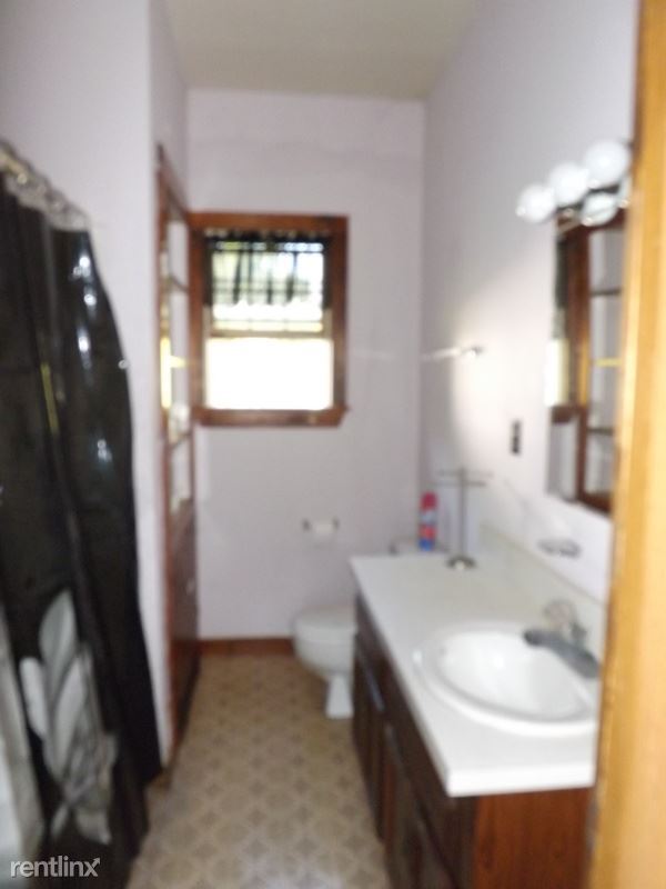 Building Photo - 1 br, 1 bath House - 172 German Hill Rd