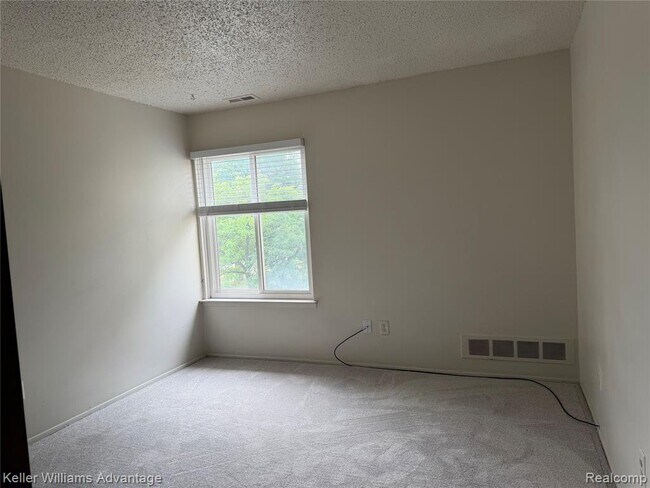 Building Photo - 27915 Berrywood Ln