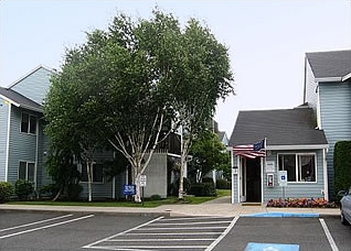 Building Photo - Mill Plain Court Apartments
