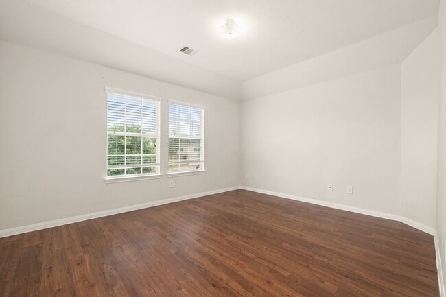 Building Photo - 21415 Partha Way
