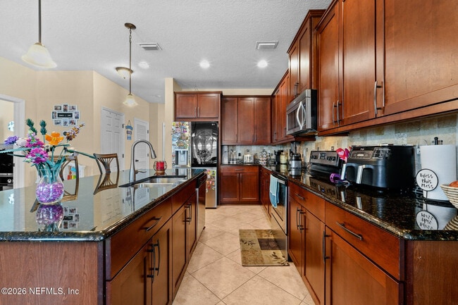 Building Photo - 7039 Crispin Cove Dr