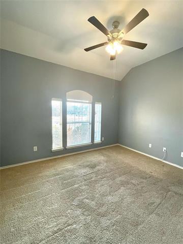 Building Photo - 3210 W Glenwood Dr