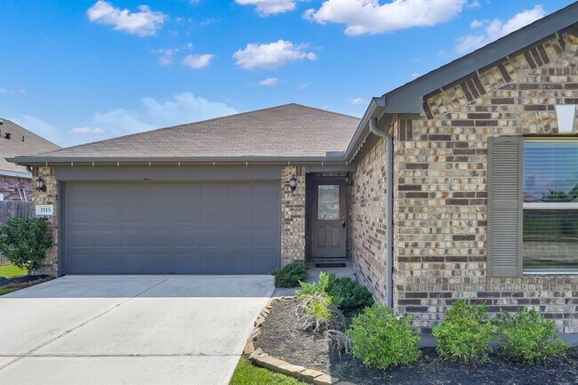 Building Photo - 1115 Littleton Ct