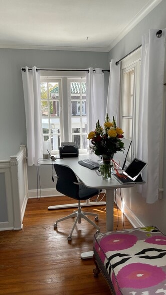 Building Photo - 201 14th Ave N