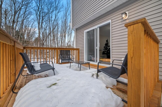 Building Photo - Ashburnham Rental