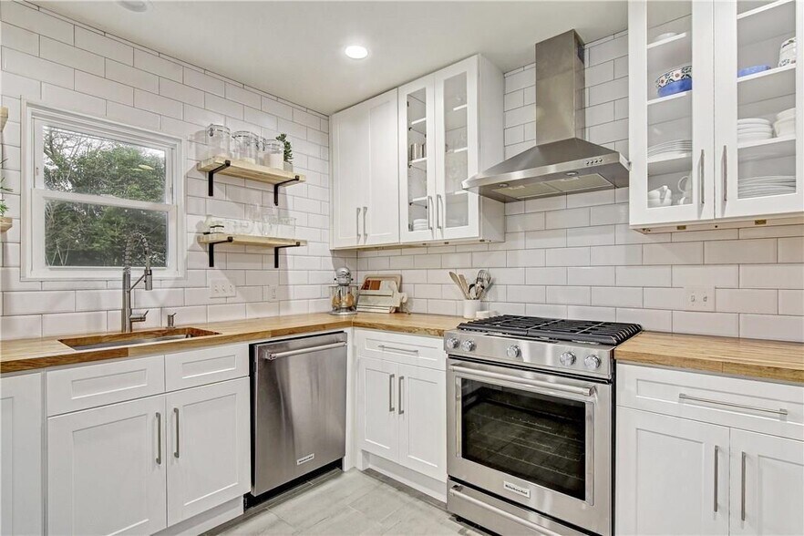 Gas Range, Dishwasher, New Appliances, Subway Tile, Floating Shelves - 5715 Joe Sayers Ave