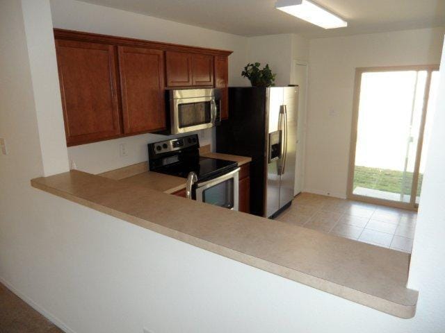 Building Photo - Perfect 3 Bedroom 2 Bath Home! GREAT Fort Worth Location -- Stainless Steel Kitchen Appliances In...