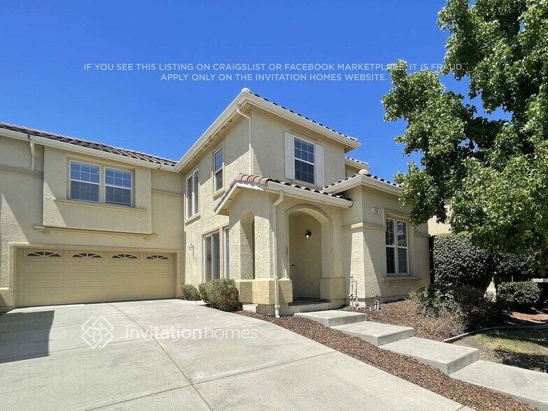 Primary Photo - 118 Palermo Way