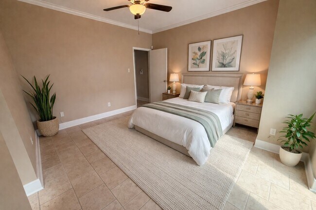 Building Photo - 735 Arlington St