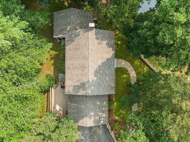 Building Photo - 21 Eldridge Rd