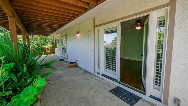 Building Photo - Beautiful 4 bed/2.5 bath house in Del Mar