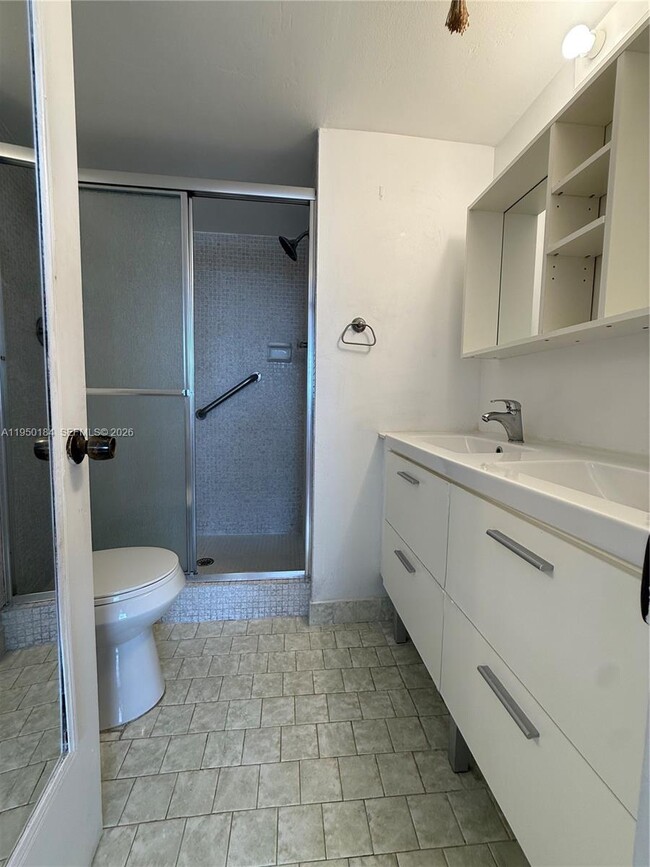 Building Photo - 8135 Sunrise Lakes Blvd