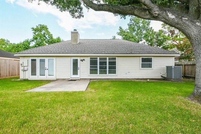 Building Photo - 16746 Square Rigger Ln